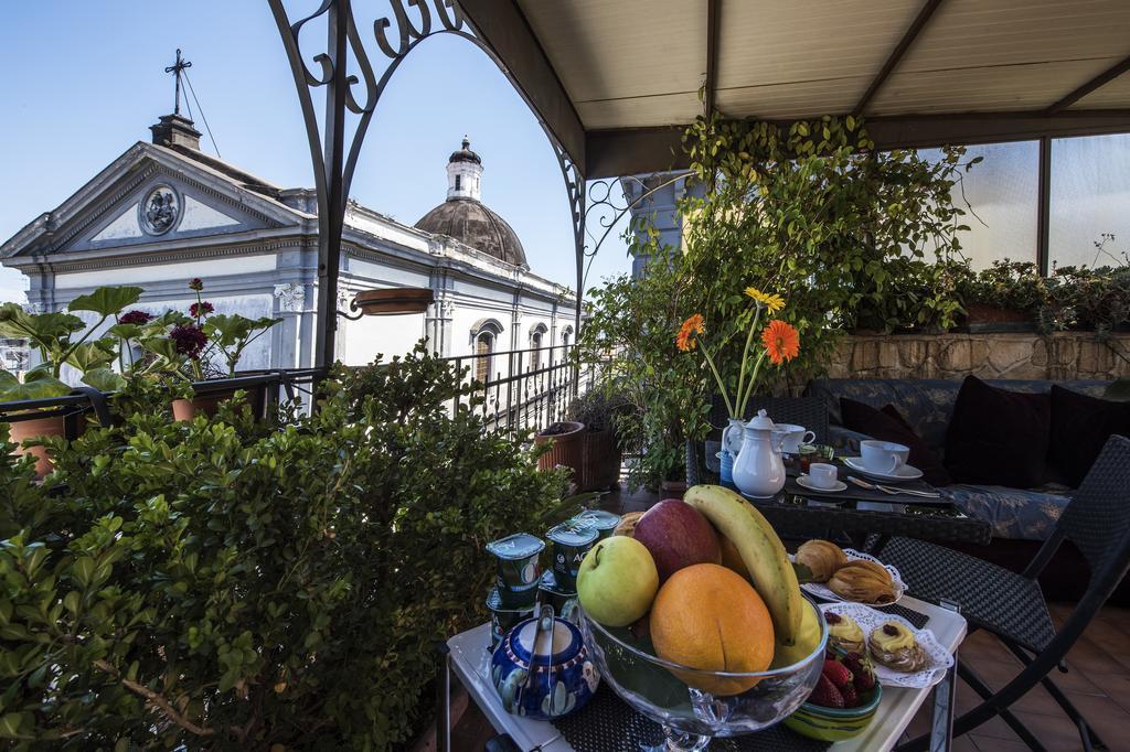 나폴리 Terrazza Duomo B&B 외부 사진