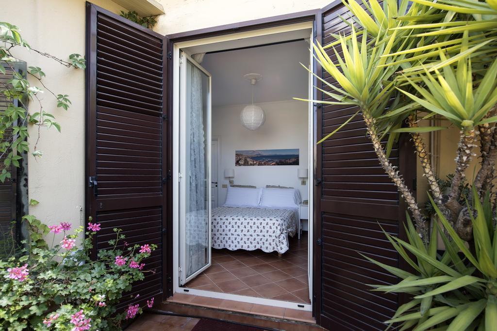 나폴리 Terrazza Duomo B&B 외부 사진